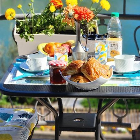 Les Pingouins De La Marne Bed and Breakfast Le Perreux-Sur-Marne Exteriör bild