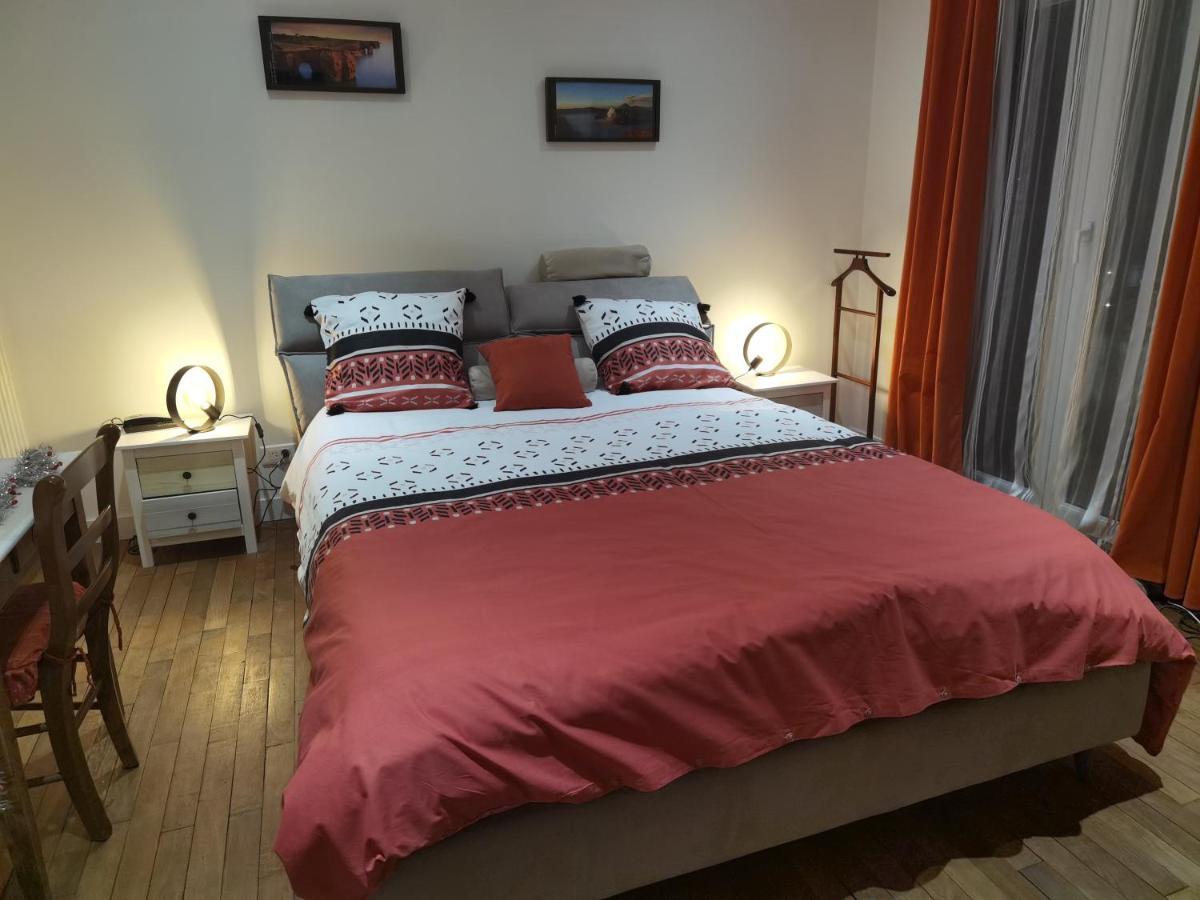 Les Pingouins De La Marne Bed and Breakfast Le Perreux-Sur-Marne Exteriör bild