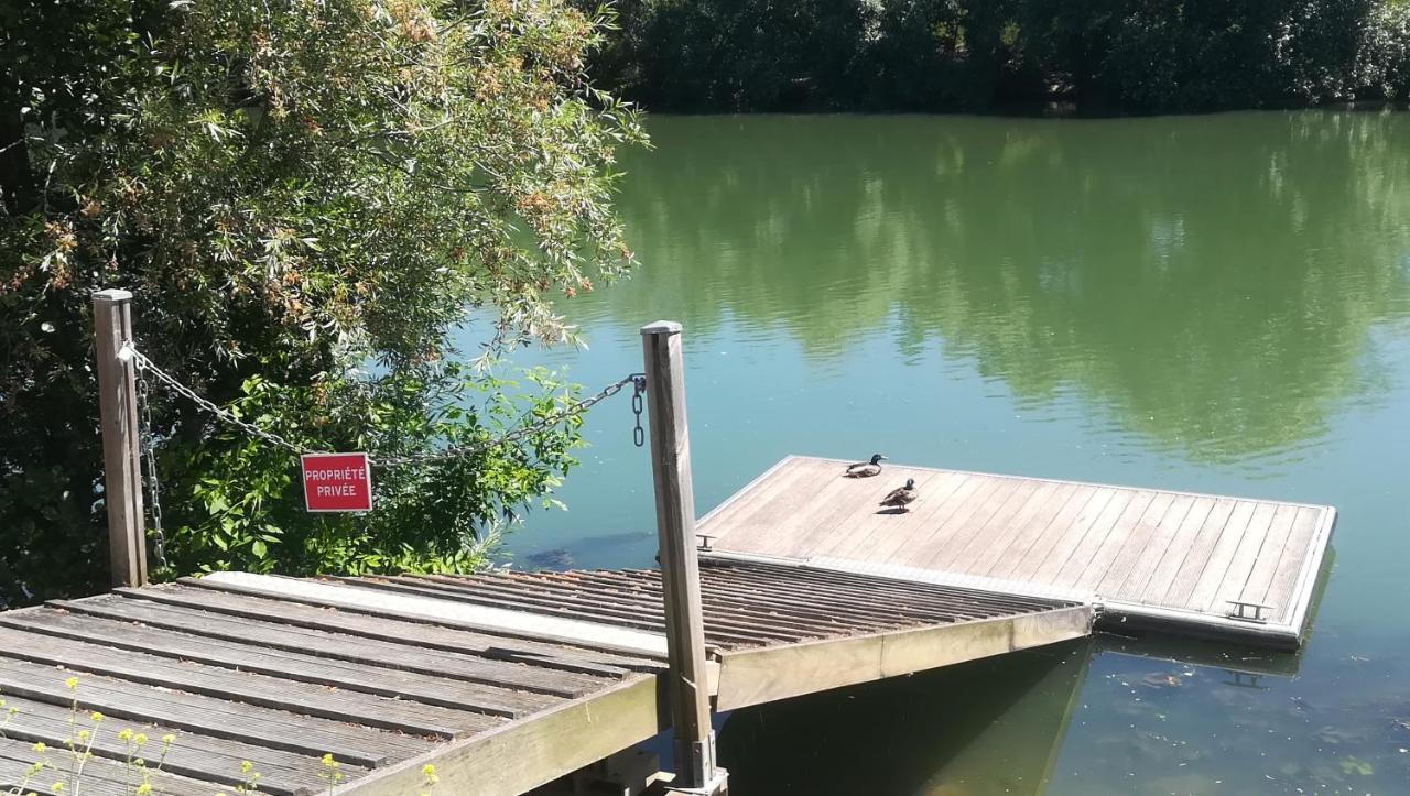 Les Pingouins De La Marne Bed and Breakfast Le Perreux-Sur-Marne Exteriör bild